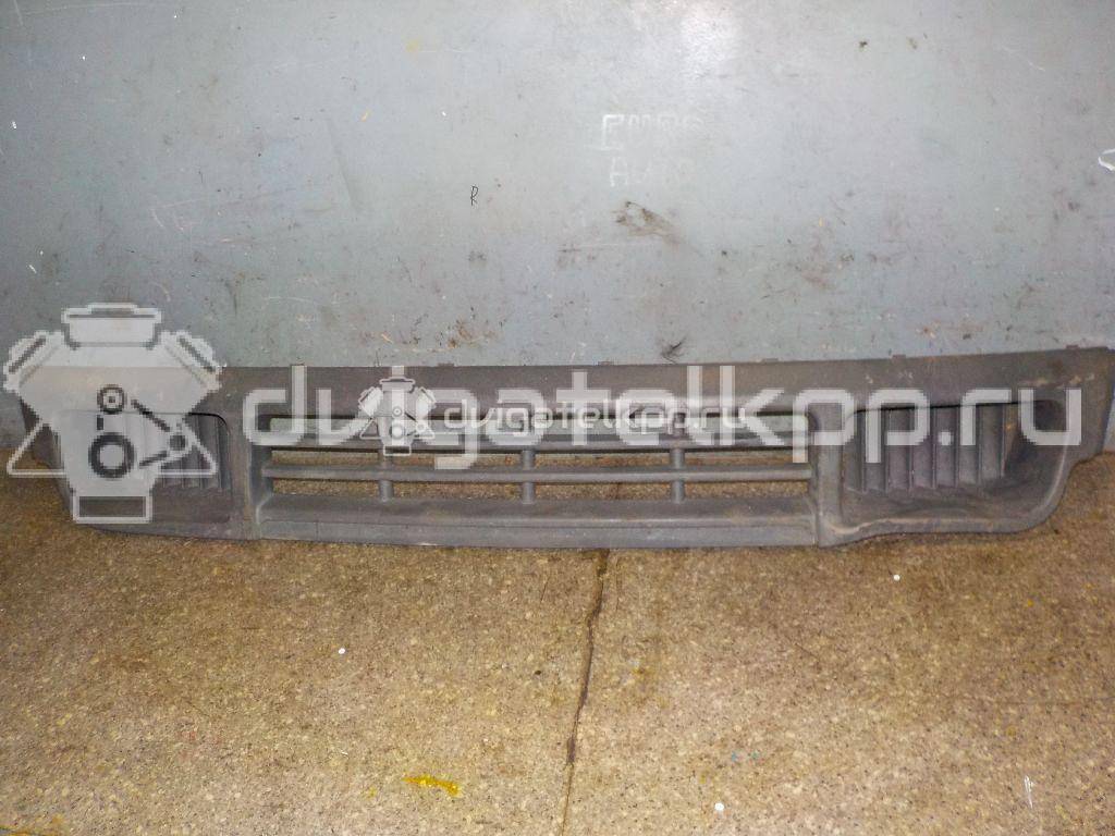 Фото Решетка в бампер центральная  7H0807719 для Volkswagen Transporter {forloop.counter}}