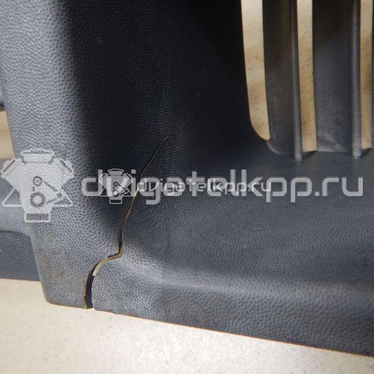 Фото Решетка в бампер центральная  7H0807719 для Volkswagen Transporter