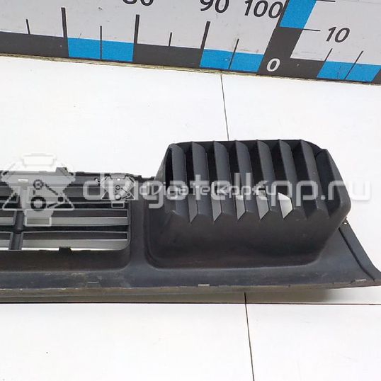 Фото Решетка в бампер центральная  7H0807719 для Volkswagen Transporter