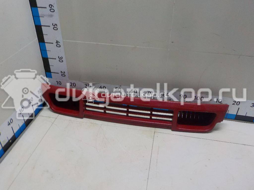 Фото Решетка в бампер центральная  7H08077197G9 для Volkswagen Transporter / Multivan {forloop.counter}}