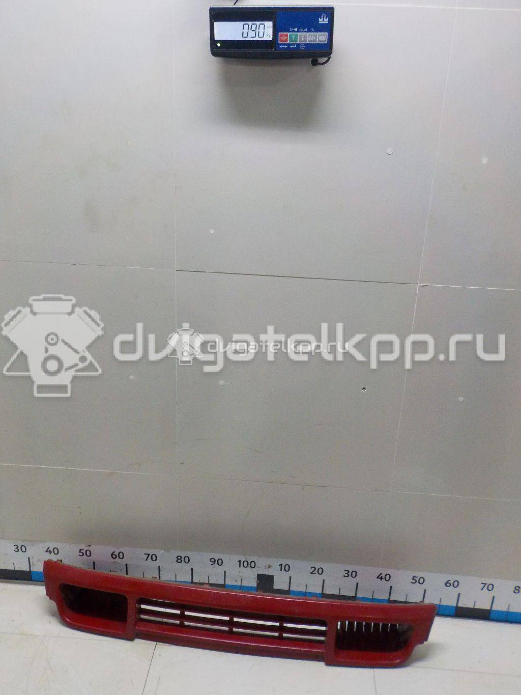 Фото Решетка в бампер центральная  7H08077197G9 для Volkswagen Transporter / Multivan {forloop.counter}}