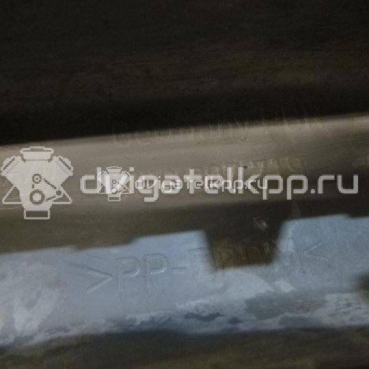 Фото Решетка в бампер центральная  7H08077197G9 для Volkswagen Transporter / Multivan