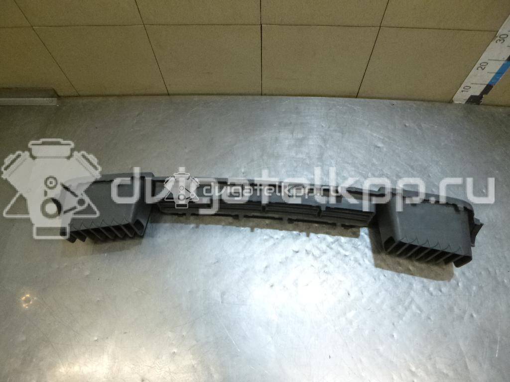 Фото Решетка в бампер центральная  7H08077197G9 для Volkswagen Transporter / Multivan {forloop.counter}}