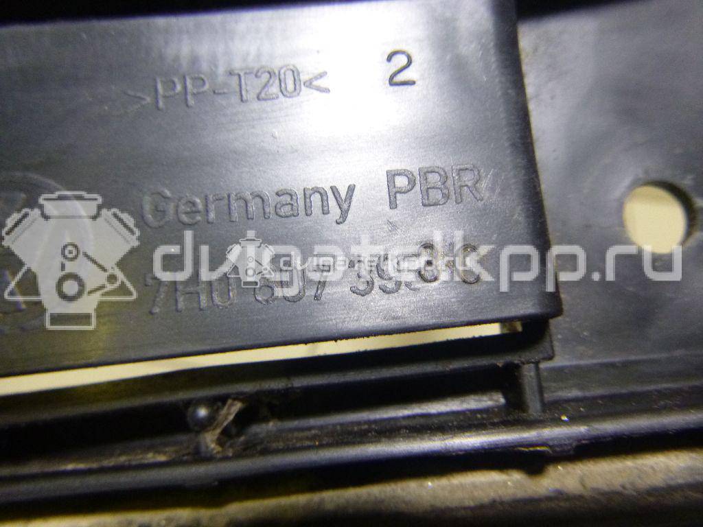 Фото Направляющая заднего бампера левая  7H0807393C для Volkswagen Transporter / Multivan {forloop.counter}}