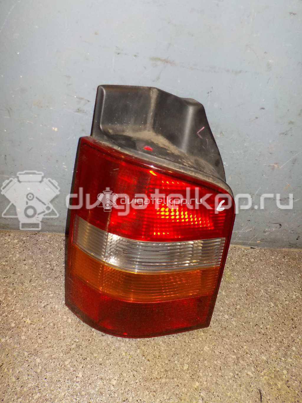 Фото Фонарь задний левый  7H0945095G для Volkswagen Transporter / Multivan {forloop.counter}}
