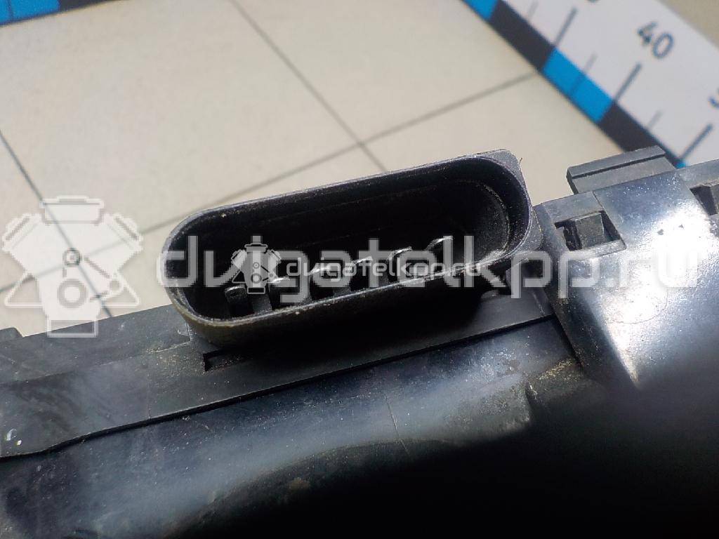 Фото Фонарь задний правый  7H0945096J для Volkswagen Transporter / Multivan {forloop.counter}}