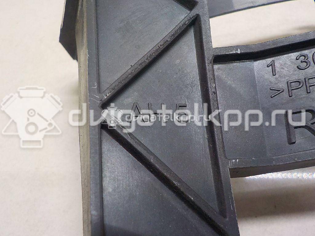 Фото Кронштейн фар правый  7H0941406A для Volkswagen Transporter / Multivan {forloop.counter}}