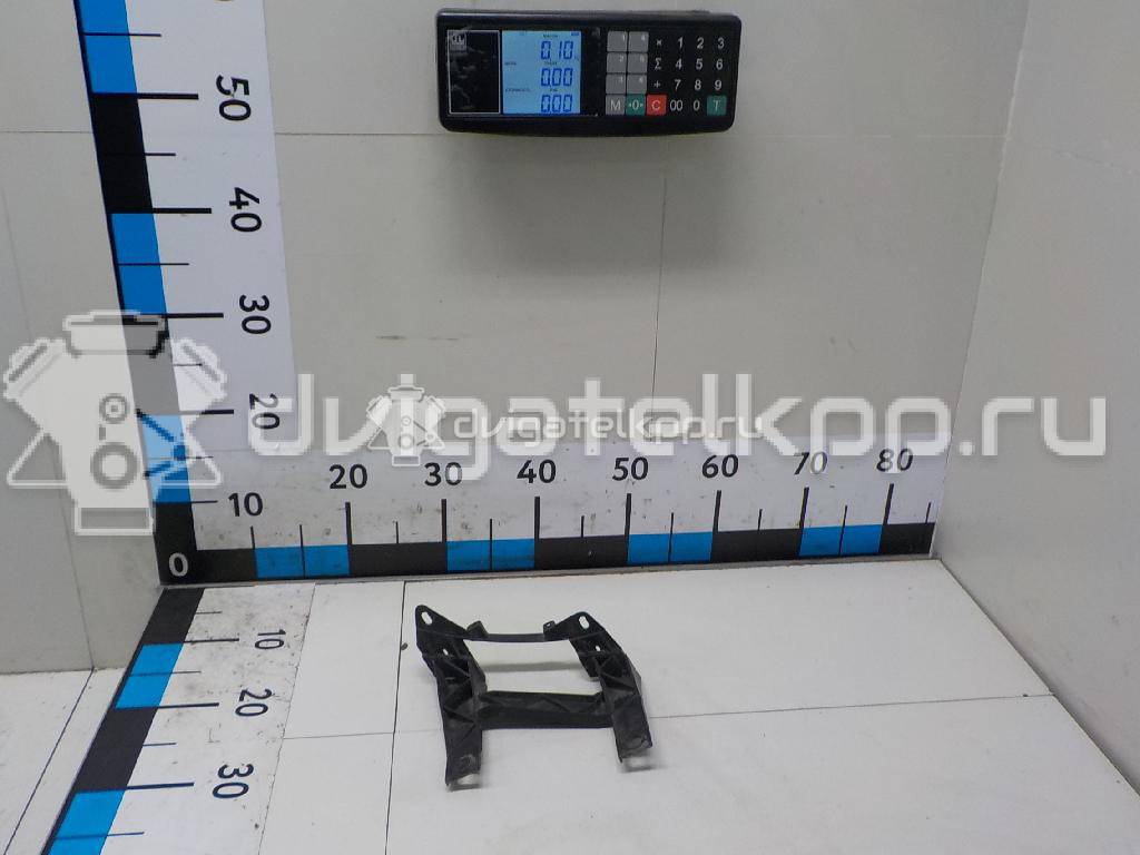 Фото Кронштейн фар левый  7H0941405A для Volkswagen Transporter / Multivan {forloop.counter}}