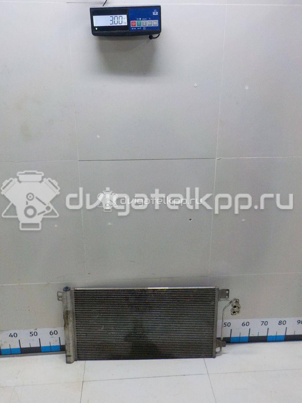 Фото Радиатор кондиционера (конденсер)  7H0820411E для Volkswagen Transporter / Polo / Multivan {forloop.counter}}