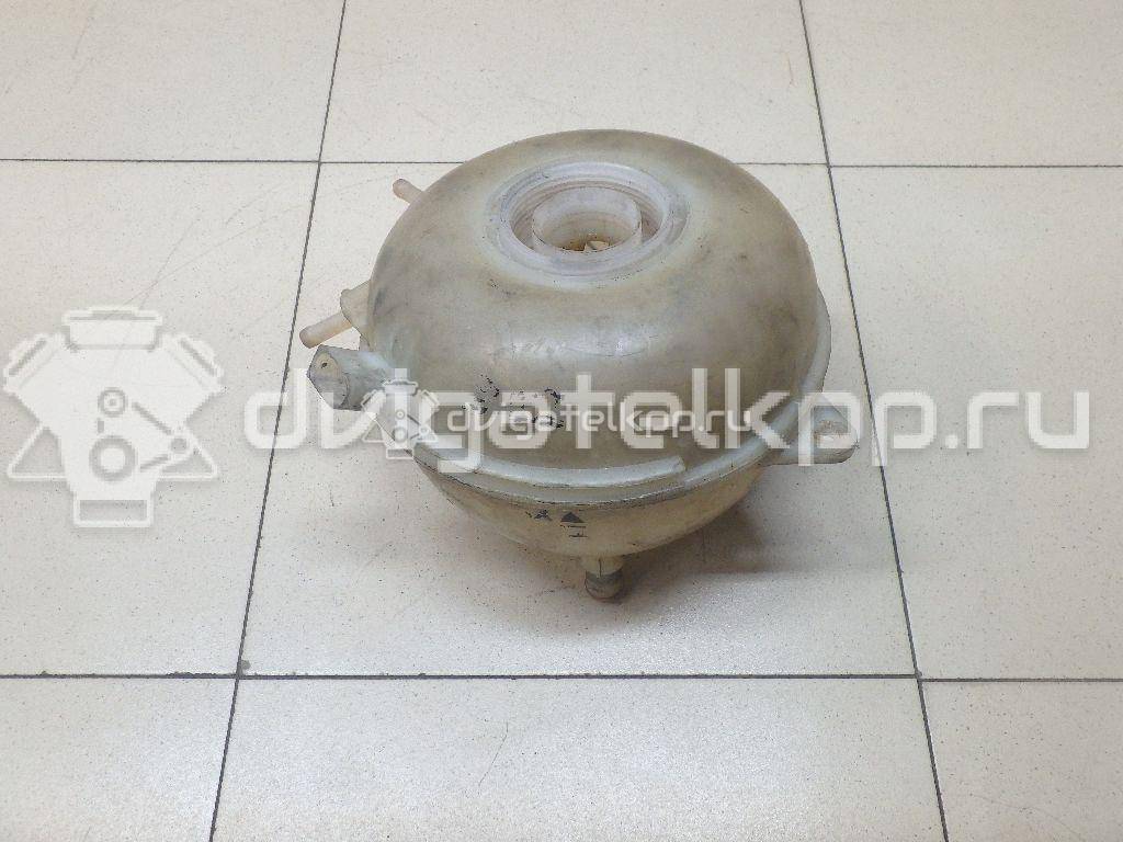 Фото Бачок расширительный  7H0121407B для Volkswagen Transporter / Multivan {forloop.counter}}