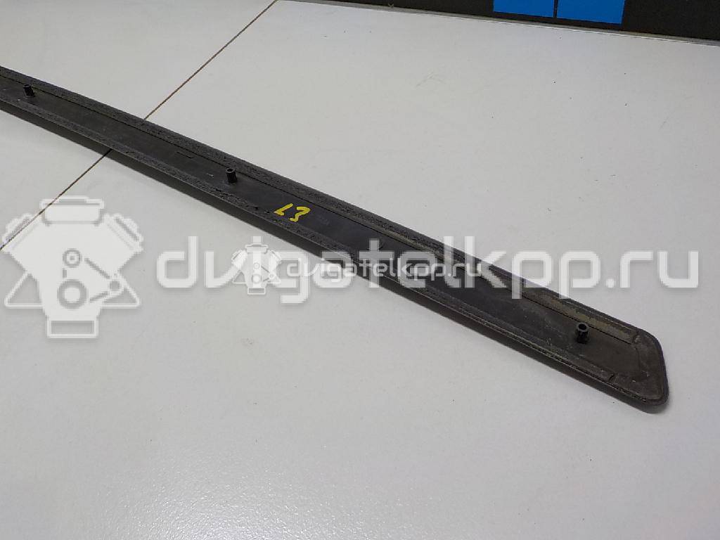 Фото Молдинг задней левой двери  3B0853753B41 для Volkswagen Passat {forloop.counter}}