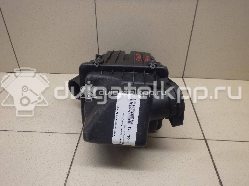 Фото Корпус воздушного фильтра для двигателя WJY (DW8B) для Peugeot / Citroen / Fiat 69 л.с 8V 1.9 л Дизельное топливо 1427J5 {forloop.counter}}