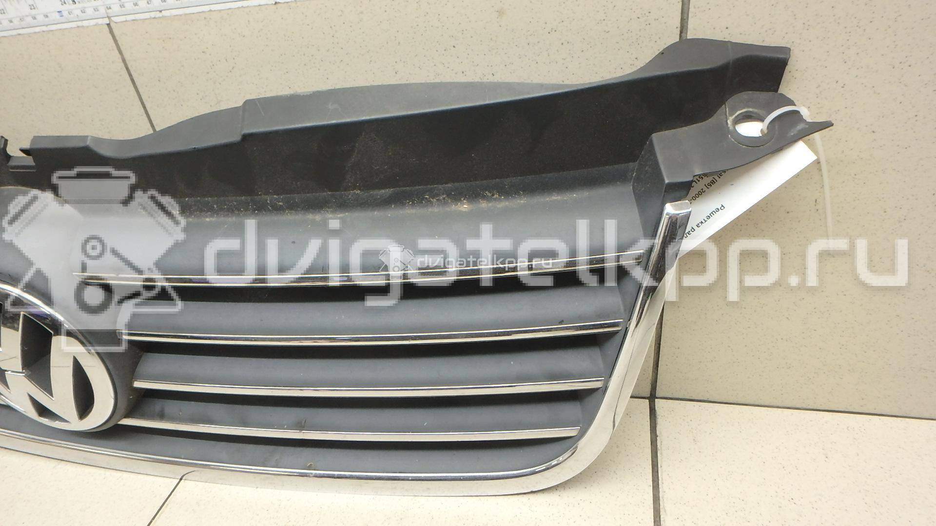 Фото Решетка радиатора  3B0853651L3FZ для Volkswagen Passat {forloop.counter}}