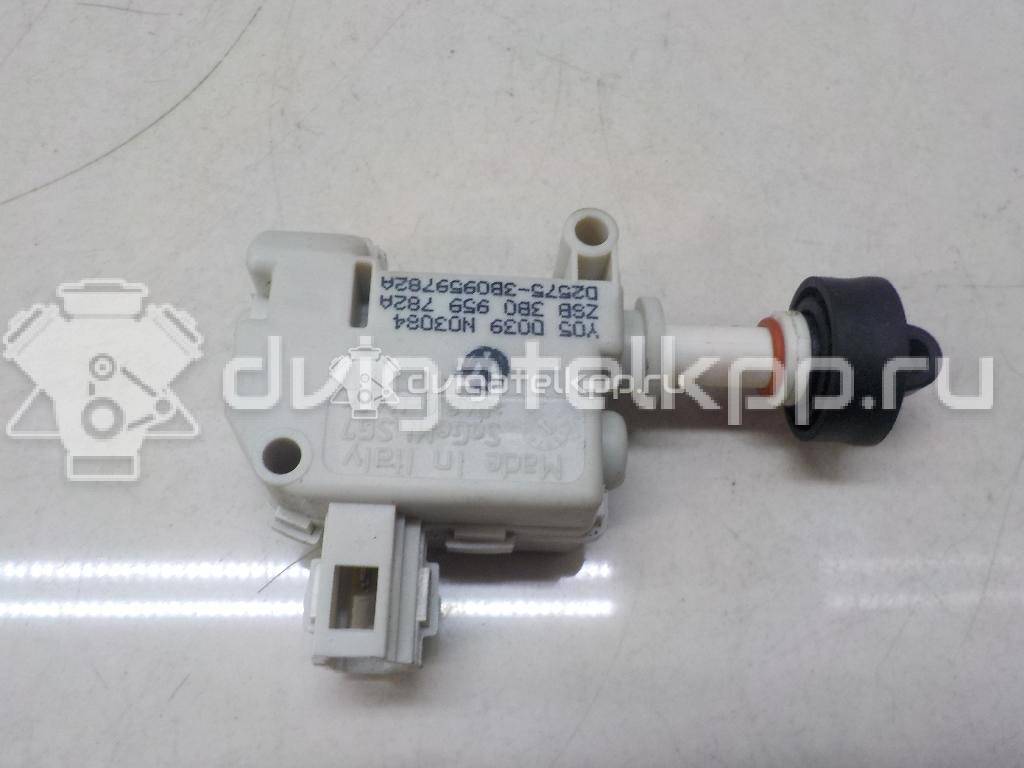 Фото Замок бардачка  3B0959782A для vw Passat [B6] {forloop.counter}}