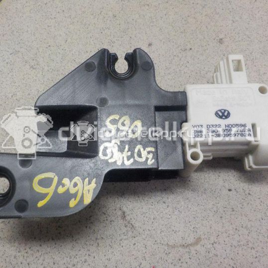 Фото Замок бардачка  3B0959782A для vw Passat [B6]