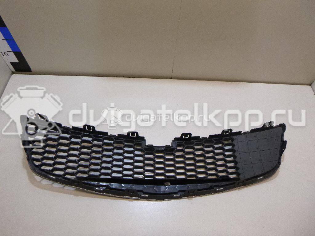 Фото Решетка радиатора  95028167 для vw Passat [B6] {forloop.counter}}