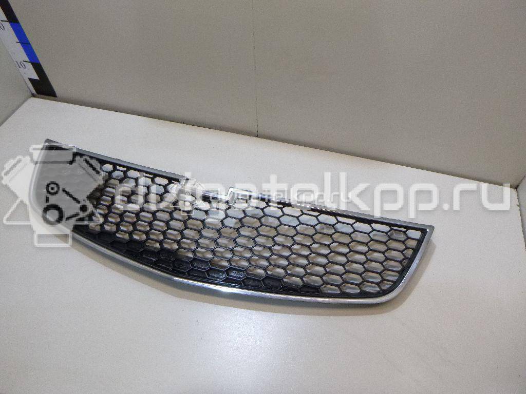 Фото Решетка радиатора  95028167 для vw Passat [B6] {forloop.counter}}