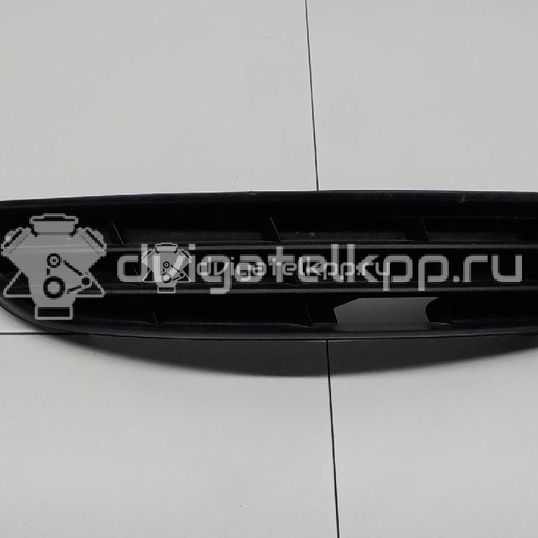 Фото Решетка в бампер правая  3C08536669B9 для Volkswagen Passat