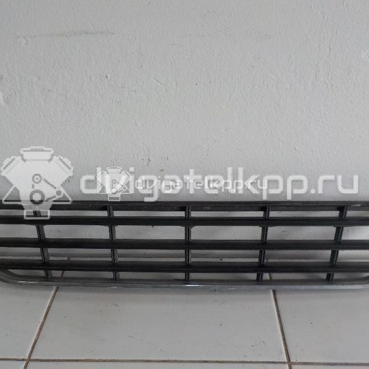 Фото Решетка в бампер центральная  3C0853671C9B9 для Volkswagen Passat