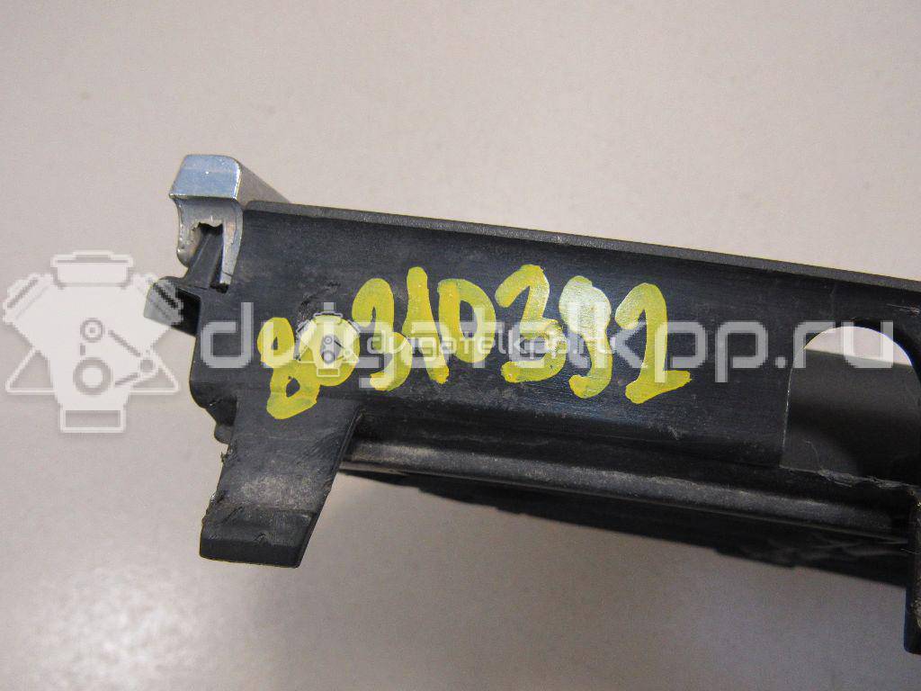 Фото Решетка в бампер центральная  3C0853671C9B9 для Volkswagen Passat {forloop.counter}}