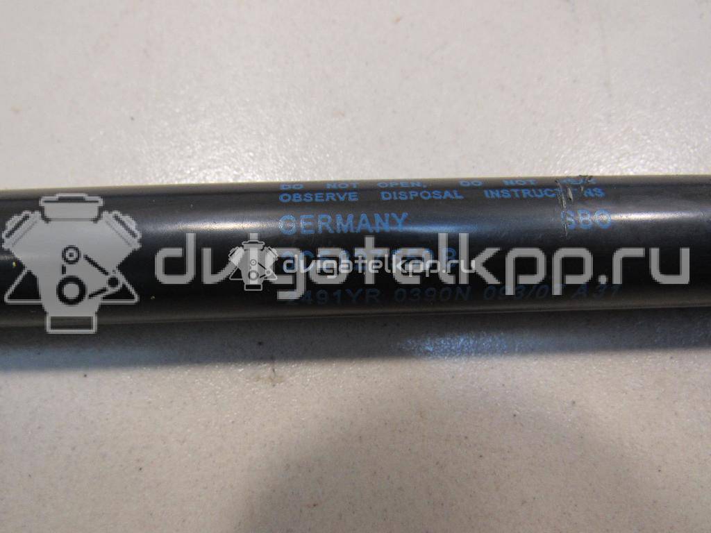 Фото Амортизатор крышки багажника  3C5827550B для Volkswagen Bora / Multivan / Golf / Passat / Transporter {forloop.counter}}