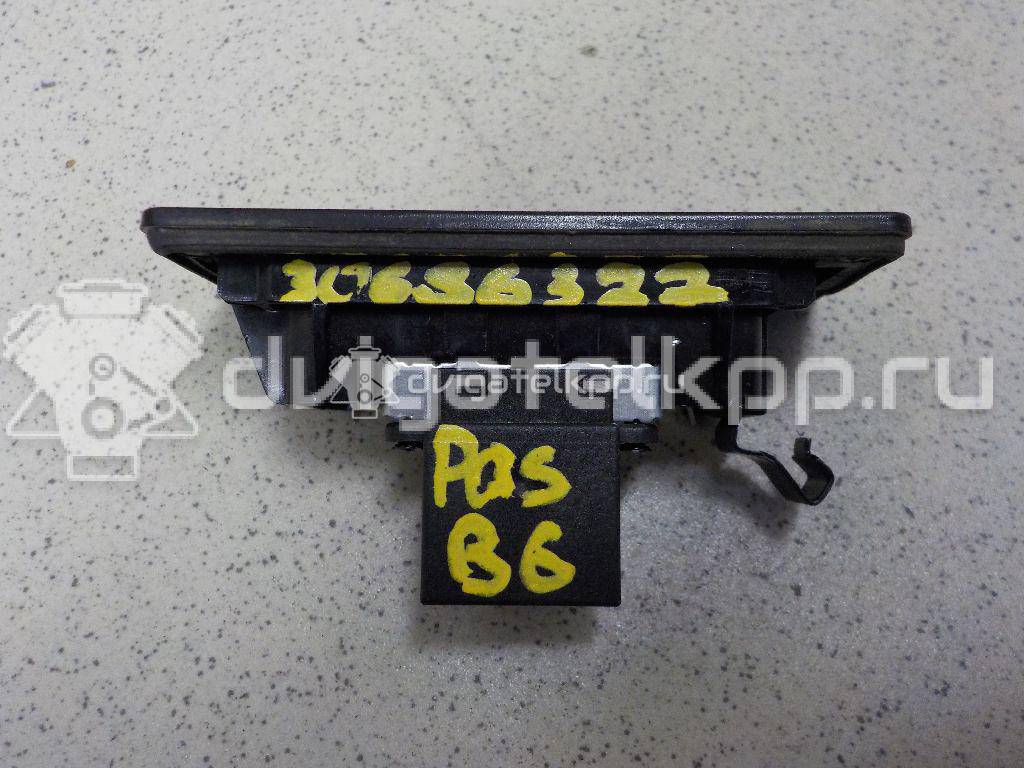 Фото Фонарь подсветки номера  8T0943021 для vw Passat [B6] {forloop.counter}}