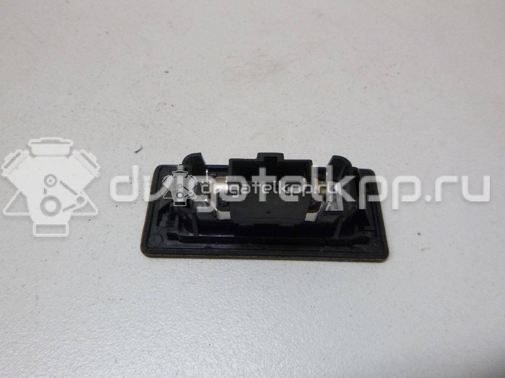 Фото Фонарь подсветки номера  8T0943021 для vw Passat [B6] {forloop.counter}}