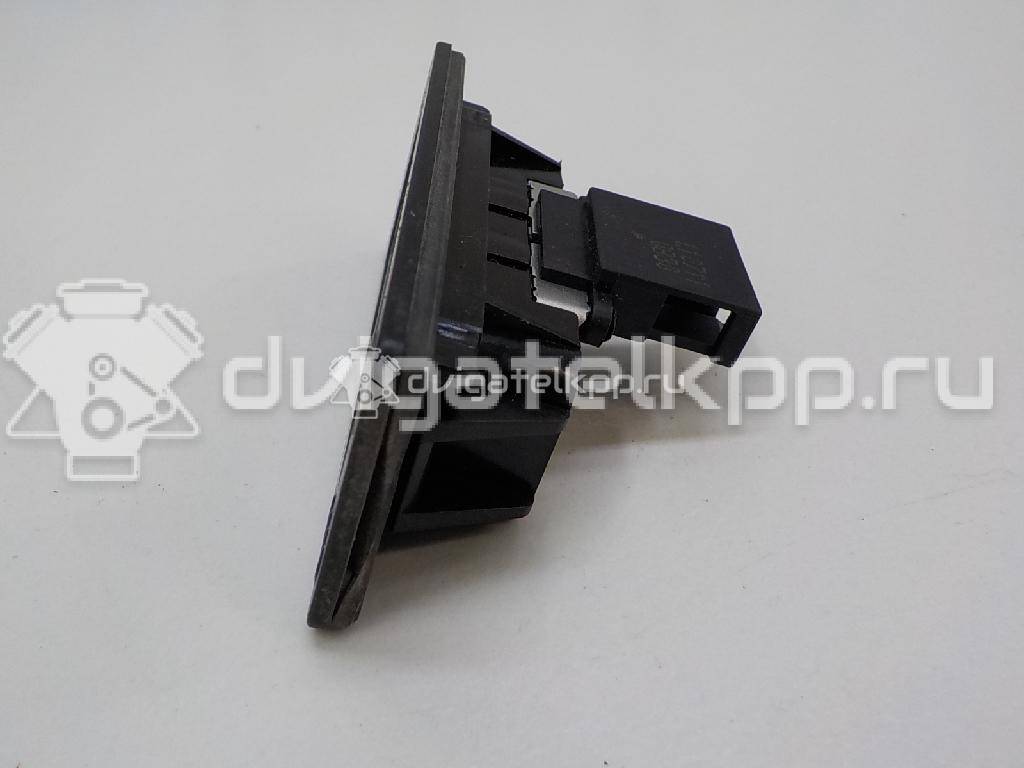 Фото Фонарь подсветки номера  8T0943021 для vw Passat [B6] {forloop.counter}}