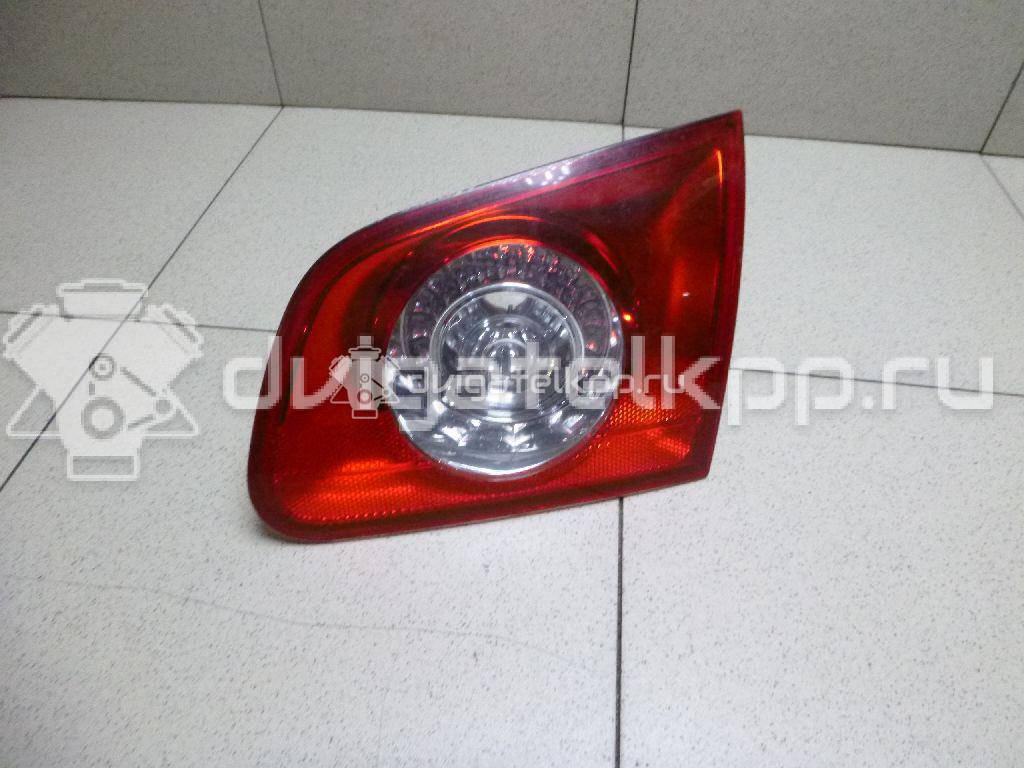 Фото Фонарь задний внутренний правый  3C9945094 для Volkswagen Passat {forloop.counter}}