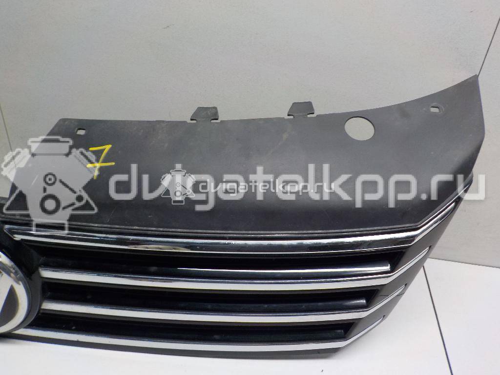 Фото Решетка радиатора  3AA853651OQE для Volkswagen Passat {forloop.counter}}