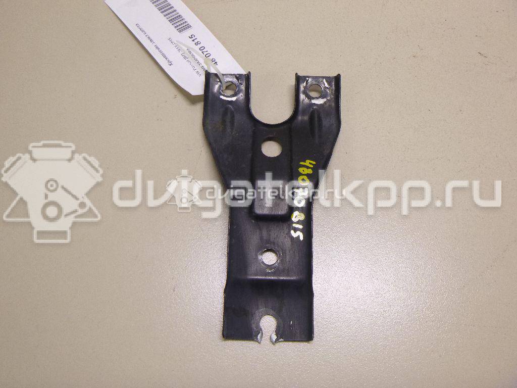 Фото Кронштейн замка капота  3AA805569 для vw Passat [B7] {forloop.counter}}