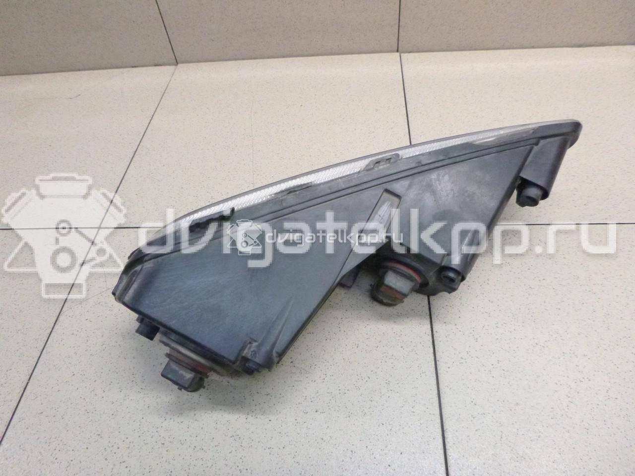 Фото Фара противотуманная левая  3AA941661G для Volkswagen Passat {forloop.counter}}