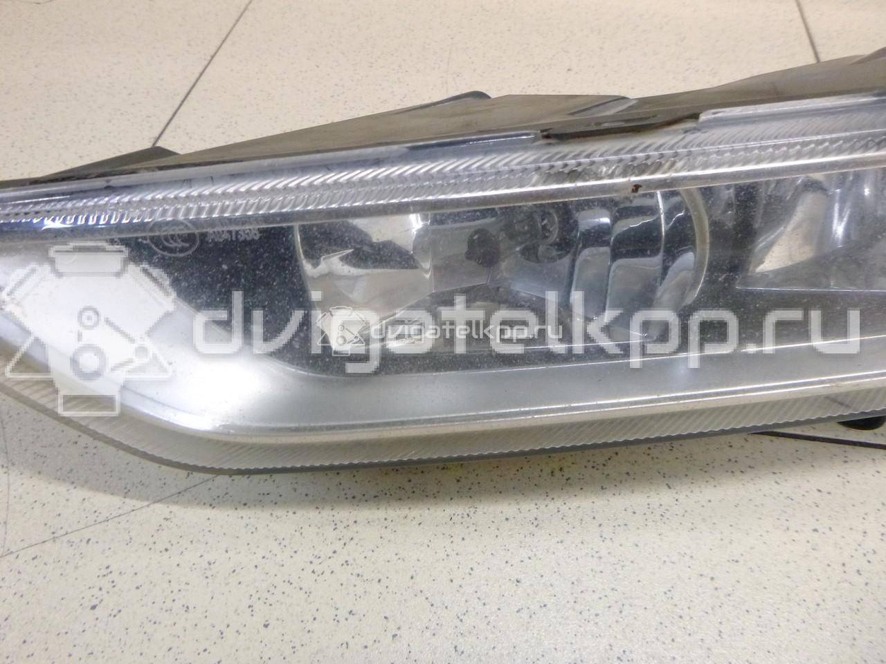 Фото Фара противотуманная левая  3AA941661G для Volkswagen Passat {forloop.counter}}