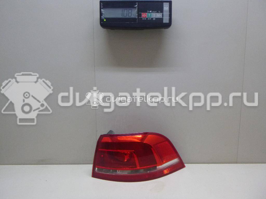 Фото Фонарь задний наружный правый  3AF945096E для Volkswagen Passat {forloop.counter}}
