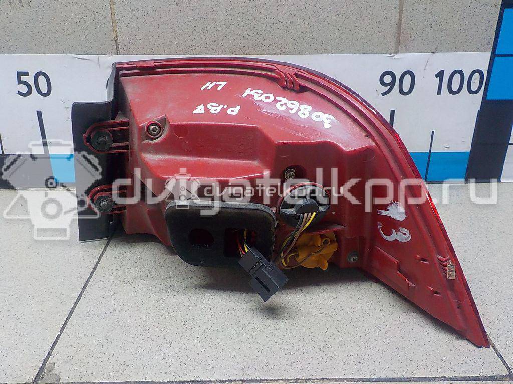 Фото Фонарь задний наружный левый  3AF945207B для Volkswagen Passat {forloop.counter}}