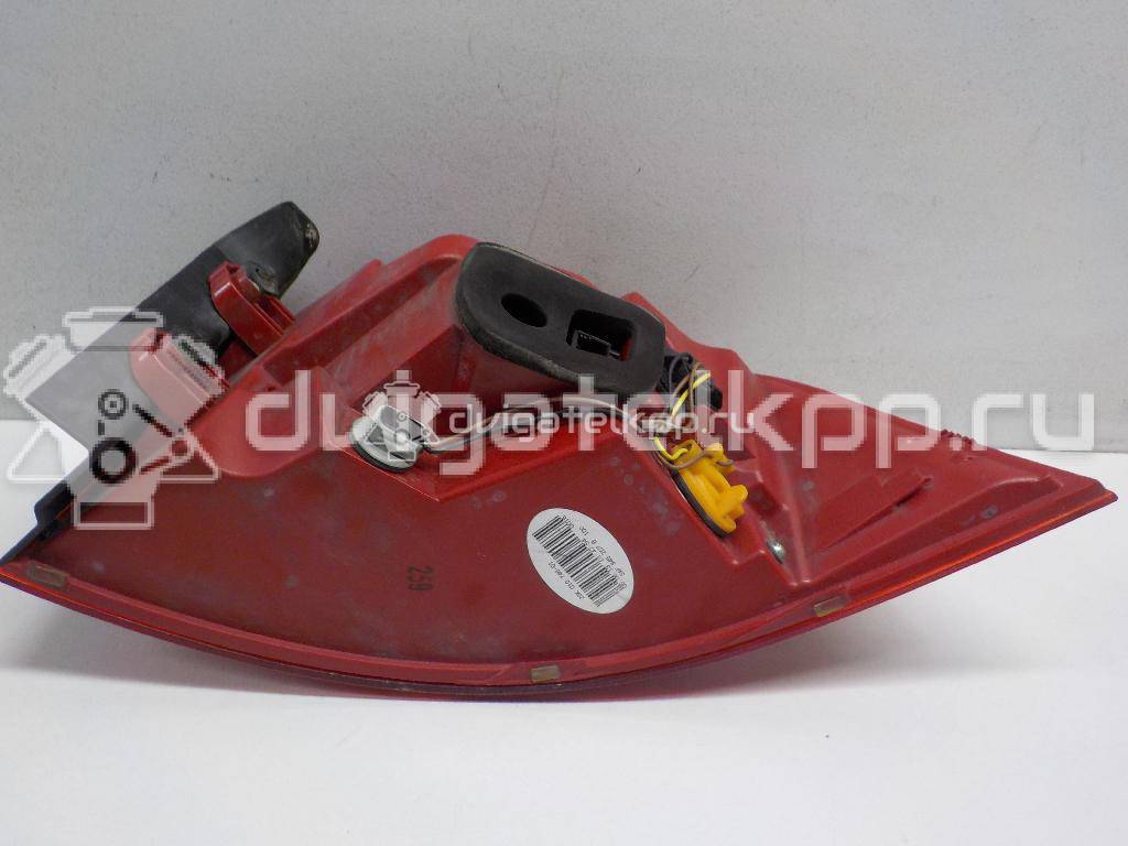 Фото Фонарь задний наружный левый  3AF945207B для Volkswagen Passat {forloop.counter}}