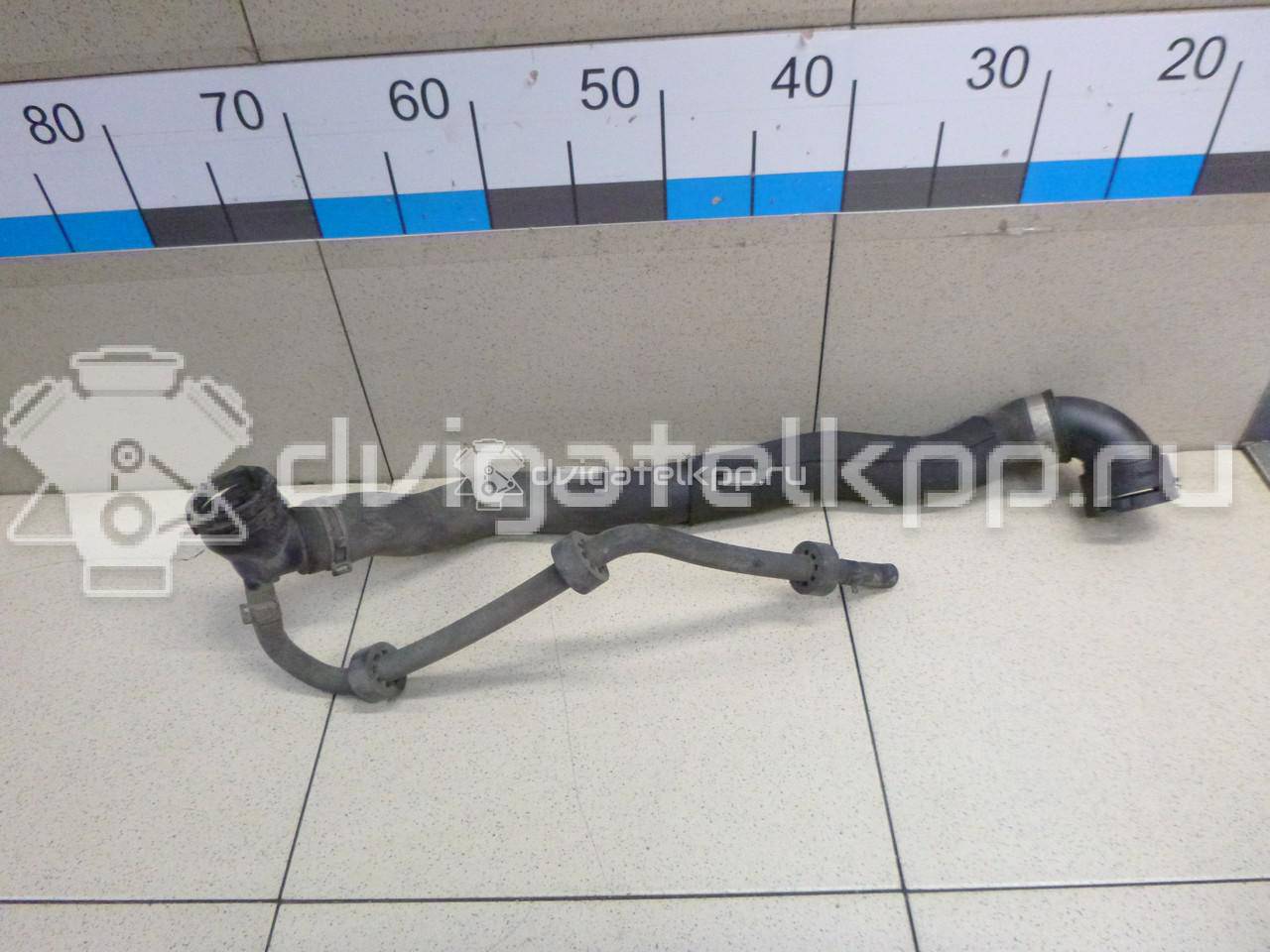Фото Патрубок радиатора  3C0122101GF для vw Passat [B7] {forloop.counter}}
