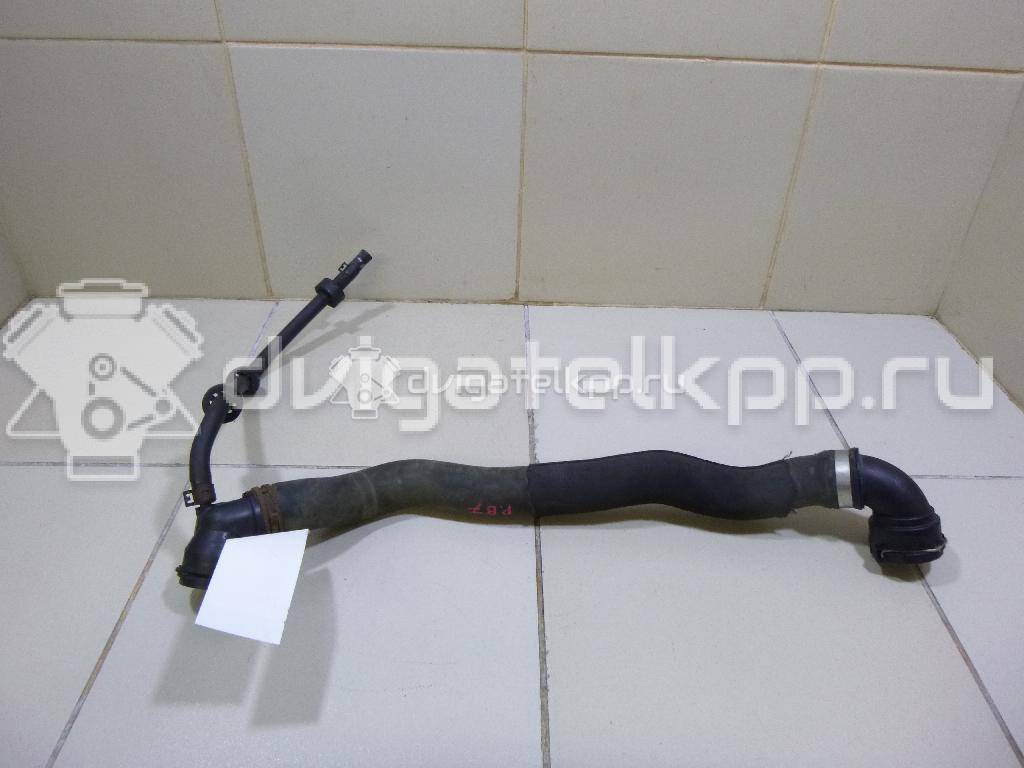 Фото Патрубок радиатора  3C0122101GF для vw Passat [B7] {forloop.counter}}