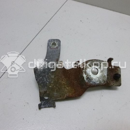 Фото Кронштейн (сопут. товар)  3AA951182 для vw Passat [B7]
