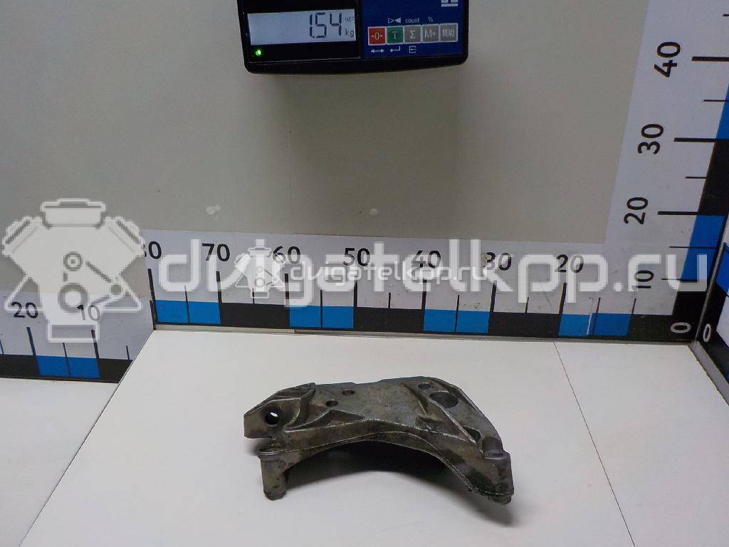 Фото Кронштейн двигателя правый  06J199207P для seat Leon (5F) {forloop.counter}}