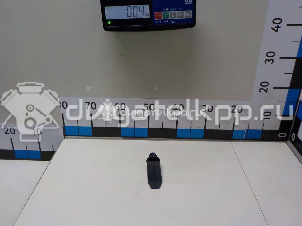 Фото Патрон указателя поворота  3AA953123 для vw Passat [B7] {forloop.counter}}