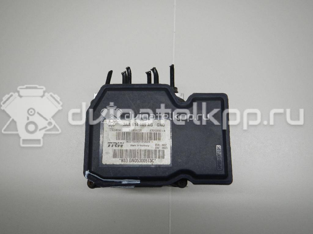 Фото Блок ABS (насос)  3AA614109BMBEF для vw Passat [B7] {forloop.counter}}
