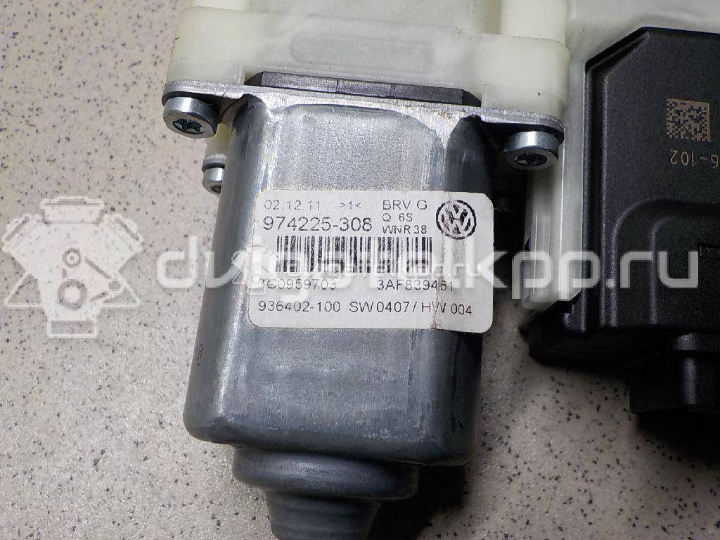 Фото Моторчик стеклоподъемника  3C0959703VW4 для vw Passat [B7] {forloop.counter}}