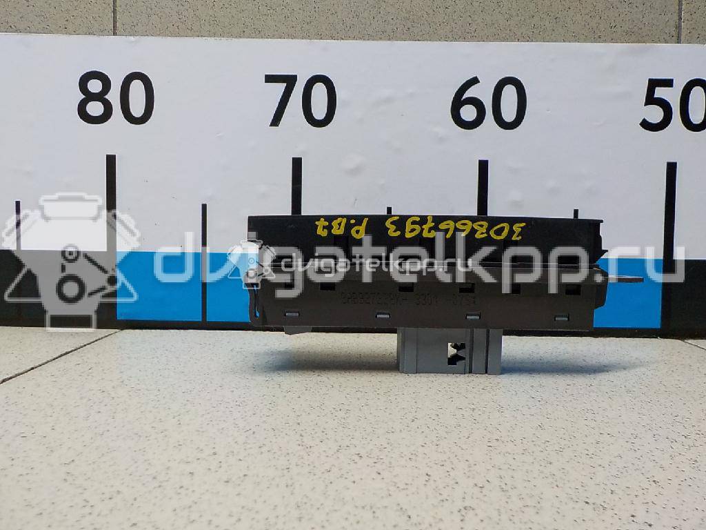 Фото Блок кнопок  3AB927238BKWHS для vw Passat [B7] {forloop.counter}}