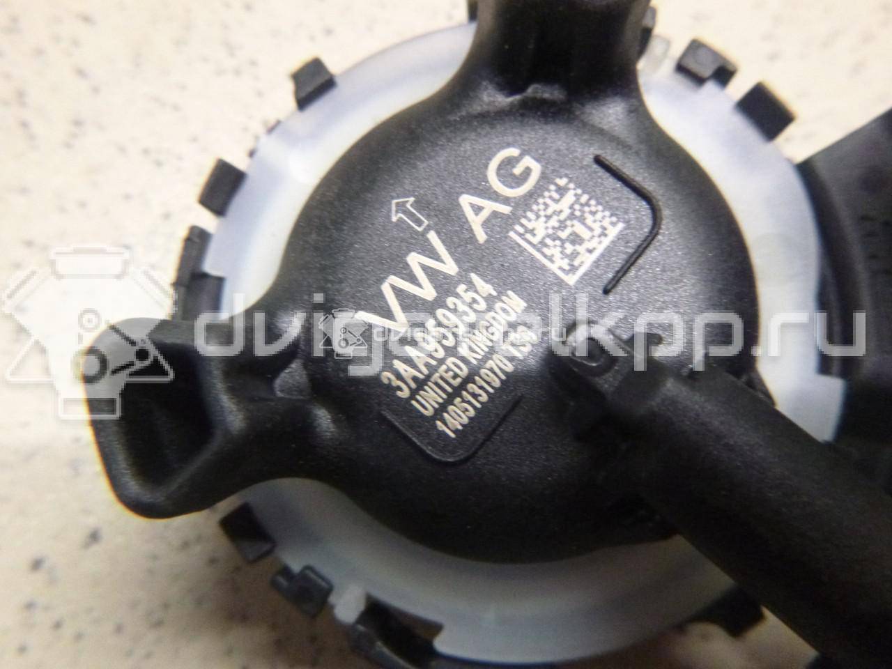 Фото Датчик давления  3AA959354 для vw Passat [B7] {forloop.counter}}