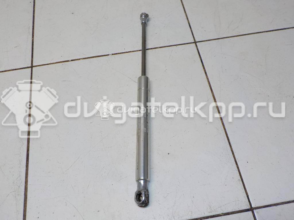 Фото Амортизатор крышки багажника  3D5827550C для Volkswagen Phaeton 3D {forloop.counter}}