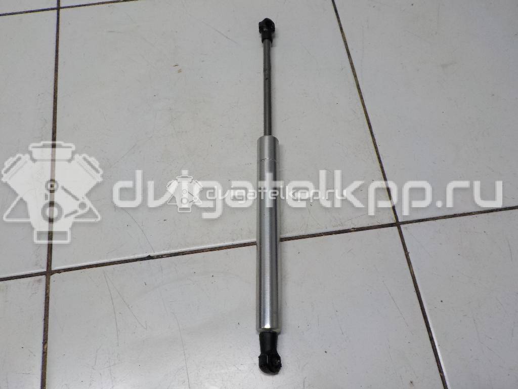 Фото Амортизатор капота  3D0823359B для Volkswagen Phaeton 3D {forloop.counter}}