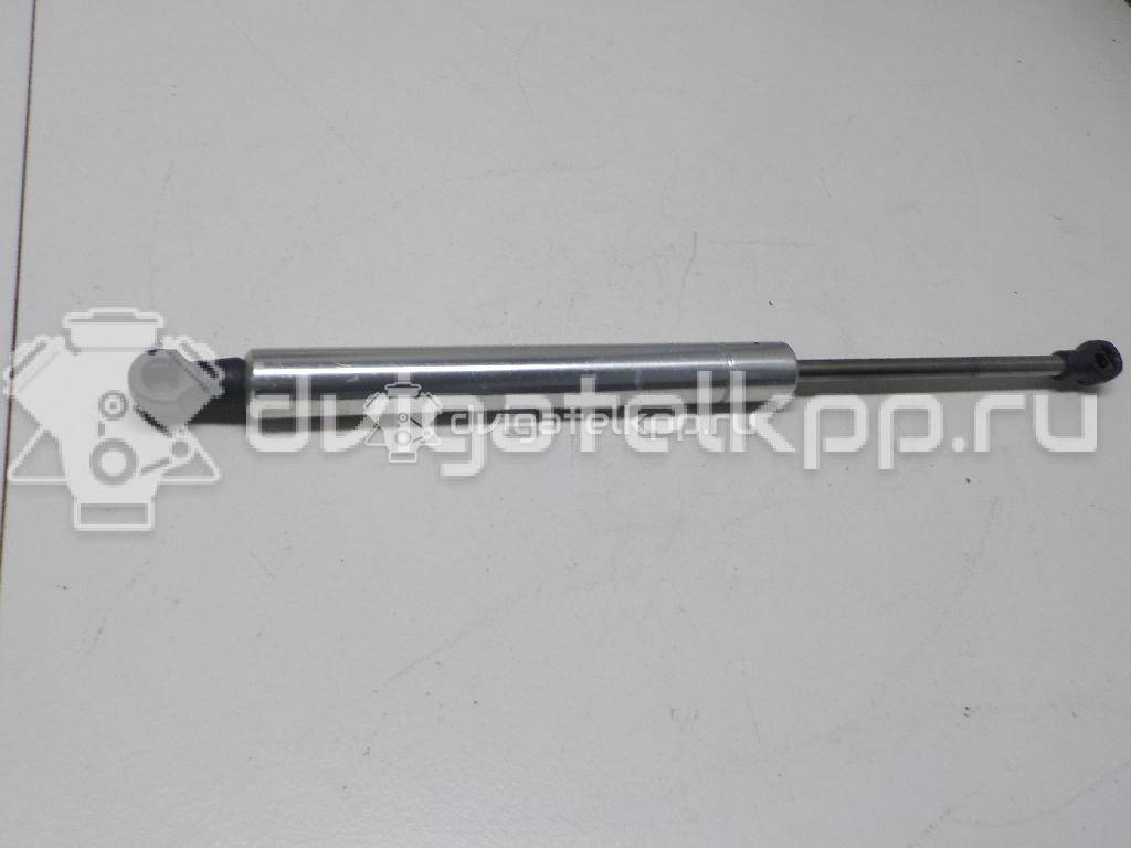 Фото Амортизатор капота  3D0823359C для Volkswagen Phaeton 3D {forloop.counter}}