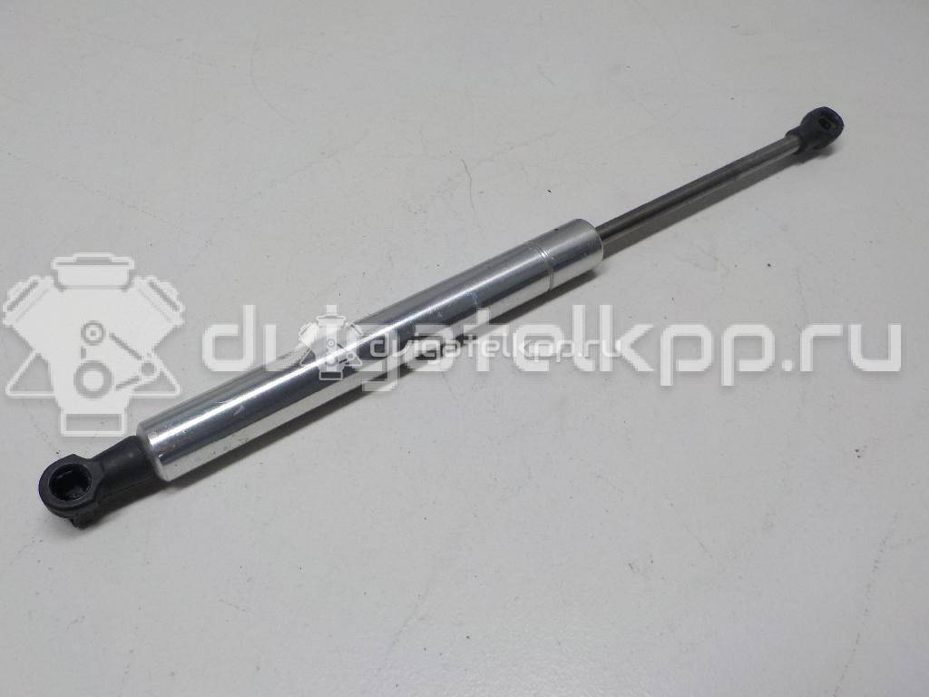 Фото Амортизатор капота  3D0823359C для Volkswagen Phaeton 3D {forloop.counter}}