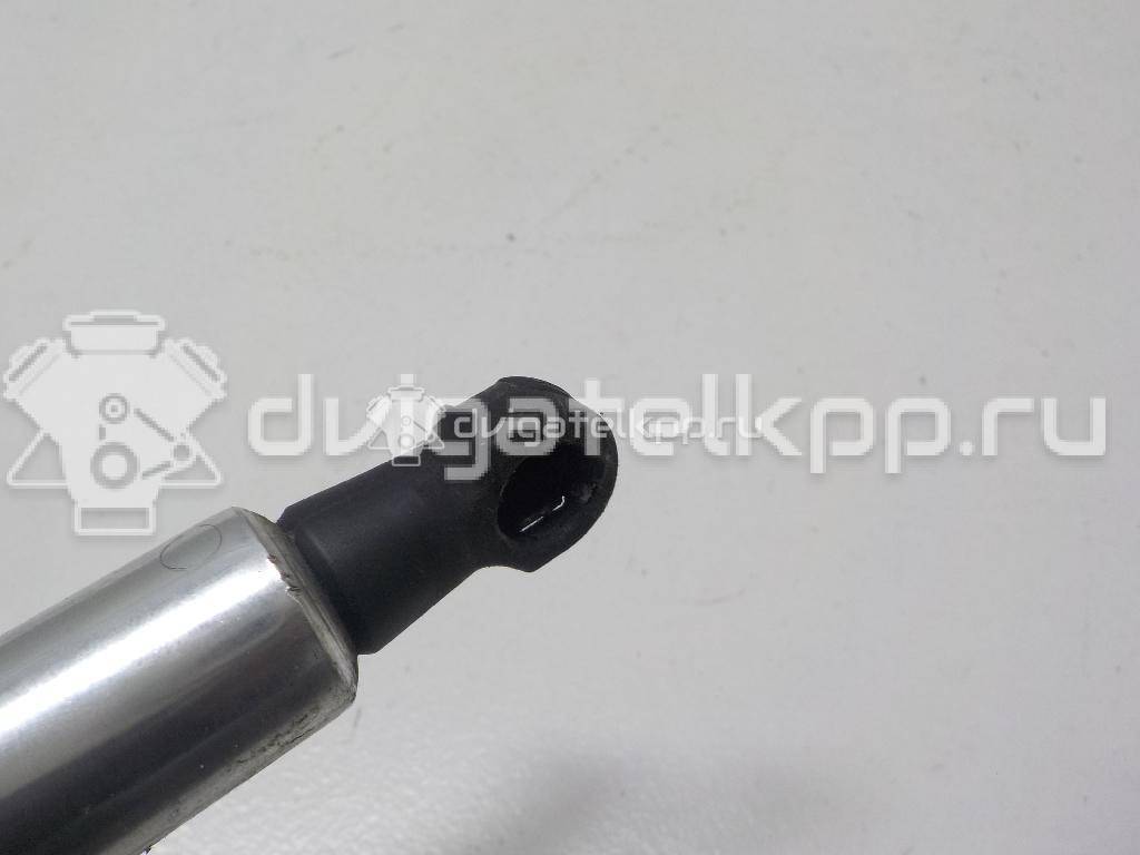Фото Амортизатор капота  3D0823359C для Volkswagen Phaeton 3D {forloop.counter}}